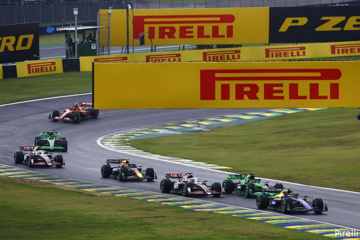 nico hulkenberg sergio perez stake valtteri bottas zhou guanyu carlos sainz ferrari williams franco colapinto gp sao paulo zondag 2024