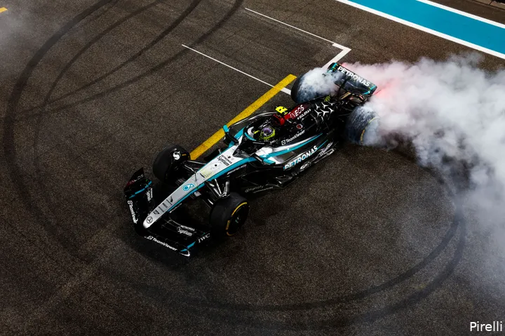 hamilton mercedes 19 sunday yasmarina 2024