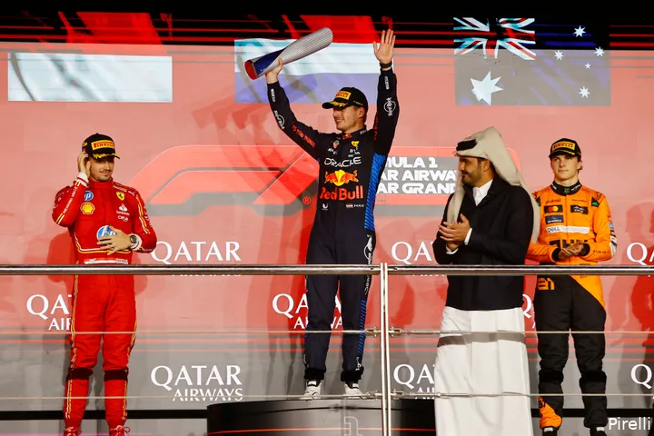 Niemand kon Verstappen stoppen in Qatar.