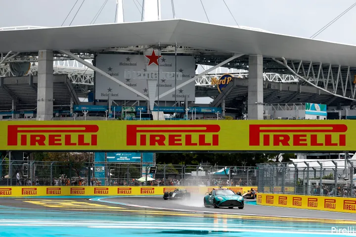 sprintrace safetycar miami