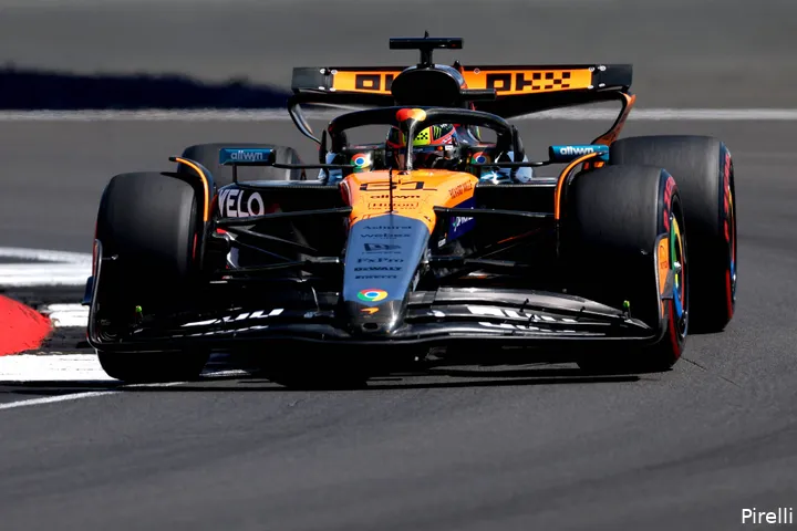 oscar piastri mclaren livery 6 friday silverstone 2025