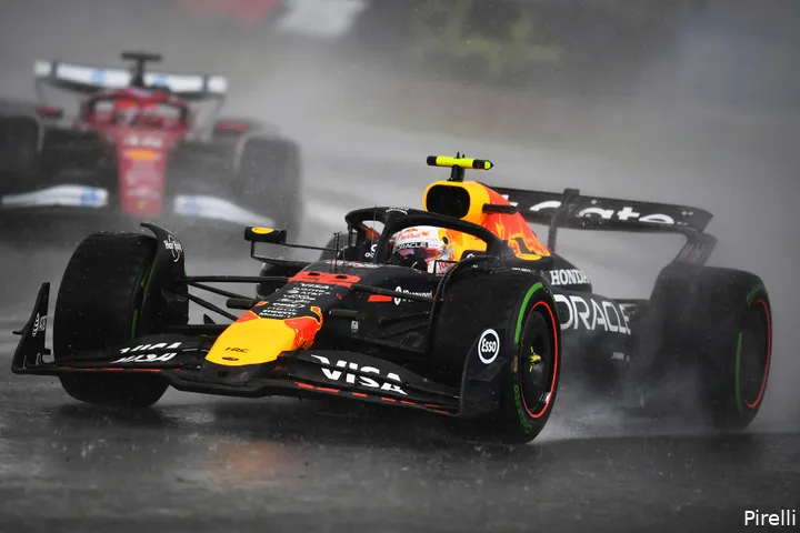 yuki tsunoda red bull racing 2025 silverstone groot brittannie zondag race pirelli