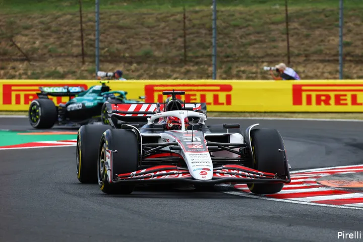 pirelli-esteban-ocon-haas-gp-hongarije-2025-vrijdag