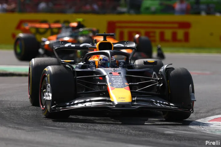 max-verstappen-red-bull-racing-oscar-piastri-lando-norris-mclaren-monza-italië