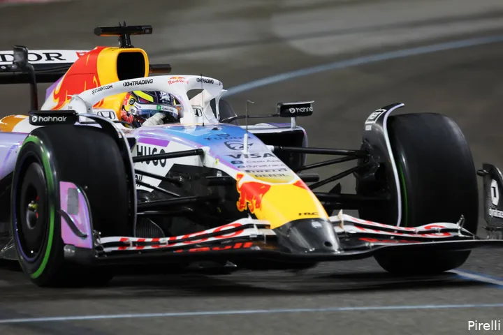isack-hadjar-racing-bulls-regen-3-firday-lasvegas-2025