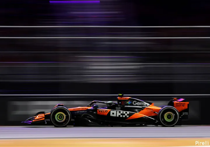 lando-norris-mclaren-35-saturday-lasvegas-2025