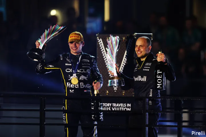 max-verstappen-red-bull-racing-win-gianpiero-lambiase-25-saturday-lasvegas-2025