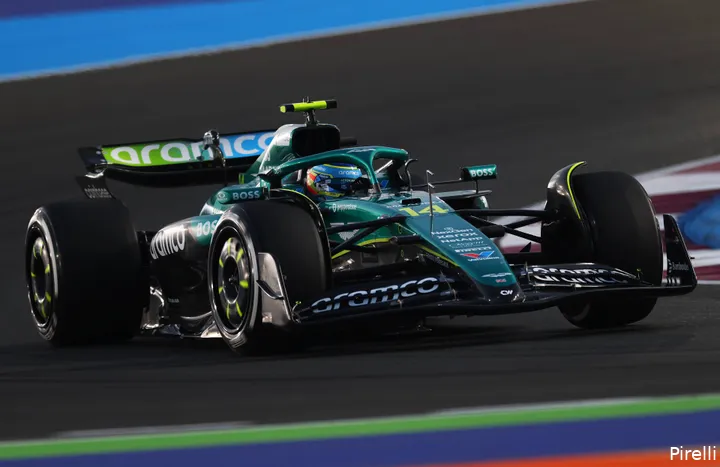 pirelli-fernando-alonso-aston-martin-gp-qatar-2025-vrijdag-4