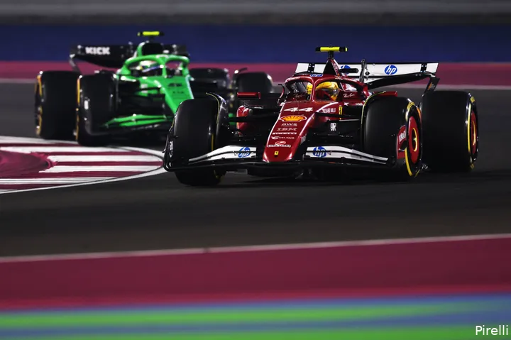 pirelli-ferrari-lewis-hamilton-sauber-stake-gabriel-bortoleto-gp-qatar-2025-zondag