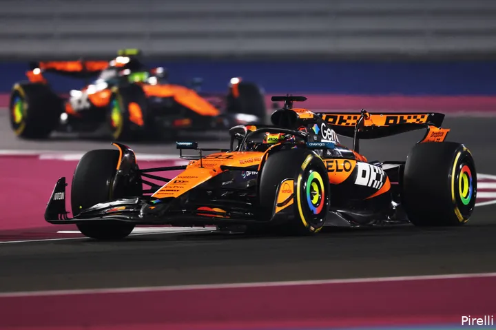 pirelli-lando-norris-oscar-piastri-mclaren-gp-qatar-2025-zondag