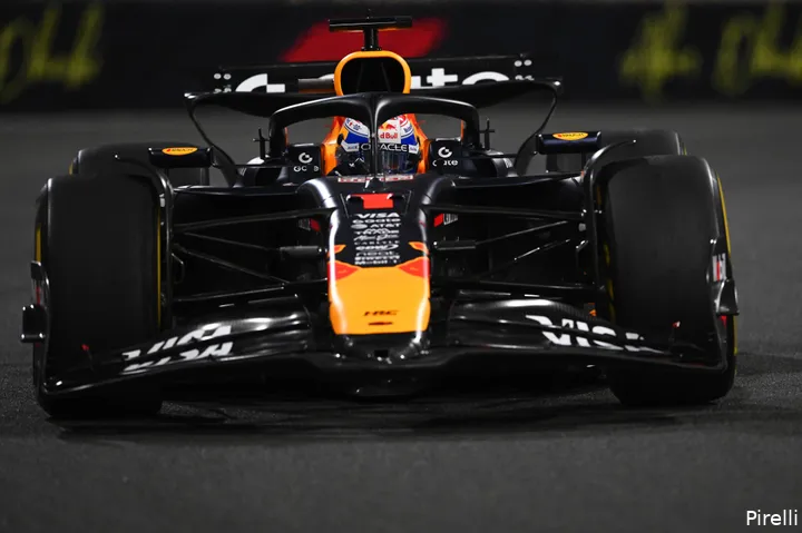 max-verstappen-red-bull-racing-32-friday-yasmarina-2025