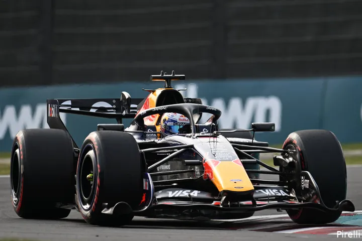 mxa-verstappen-red-bull-racing-42-saturday-suzuka-2026