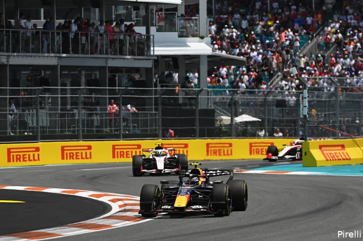 pirelli-red-bull-racing-isack-hadjar-gp-miami-2026-zaterdag