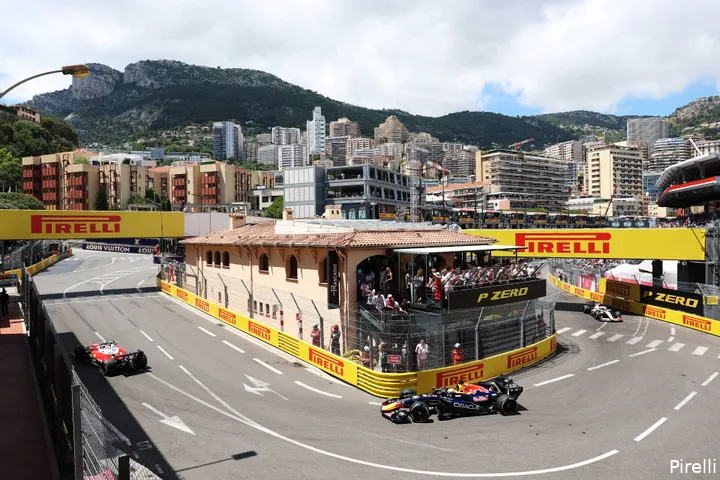 lewis-hamilton-ferrari-max-verstappen-red-bull-racing-4-friday-montecarlo-2026