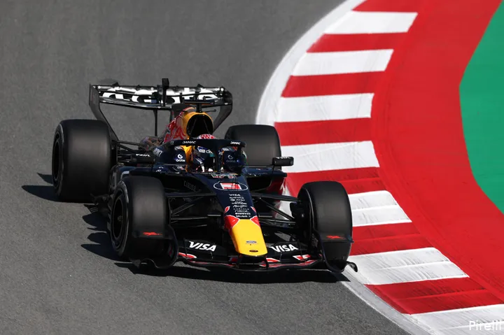 max-verstappen-red-bull-racing-barcelona-24-friday-barcelona-2026