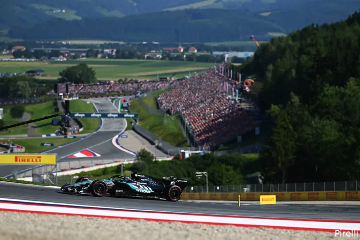 pirelli-george-russell-mercedes-gp-oostenrijk-2026-zaterdag