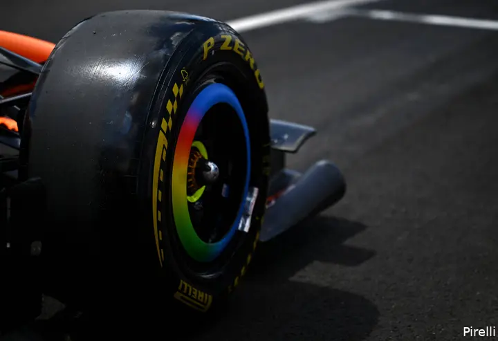mclaren-pirelli-medium-band-5-friday-budapest-2026