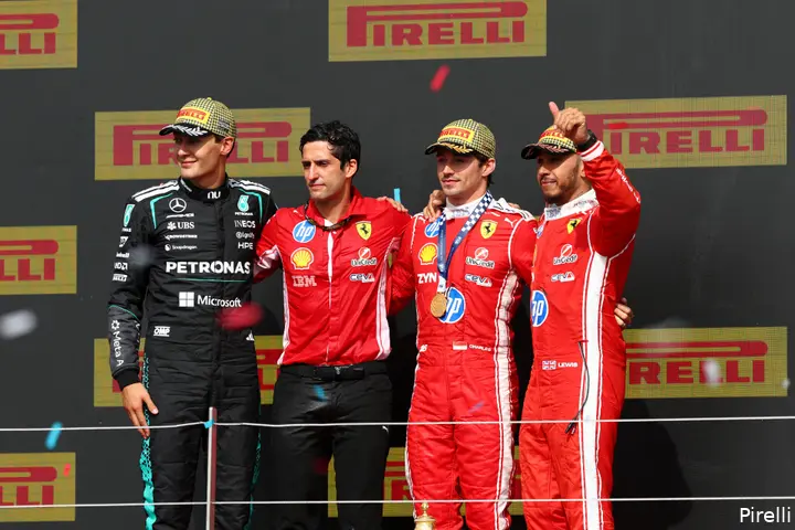 pirelli-george-russell-mercedes-charles-leclerc-lewis-hamilton-ferrari-gp-groot-brittannie-2026-zondag-2