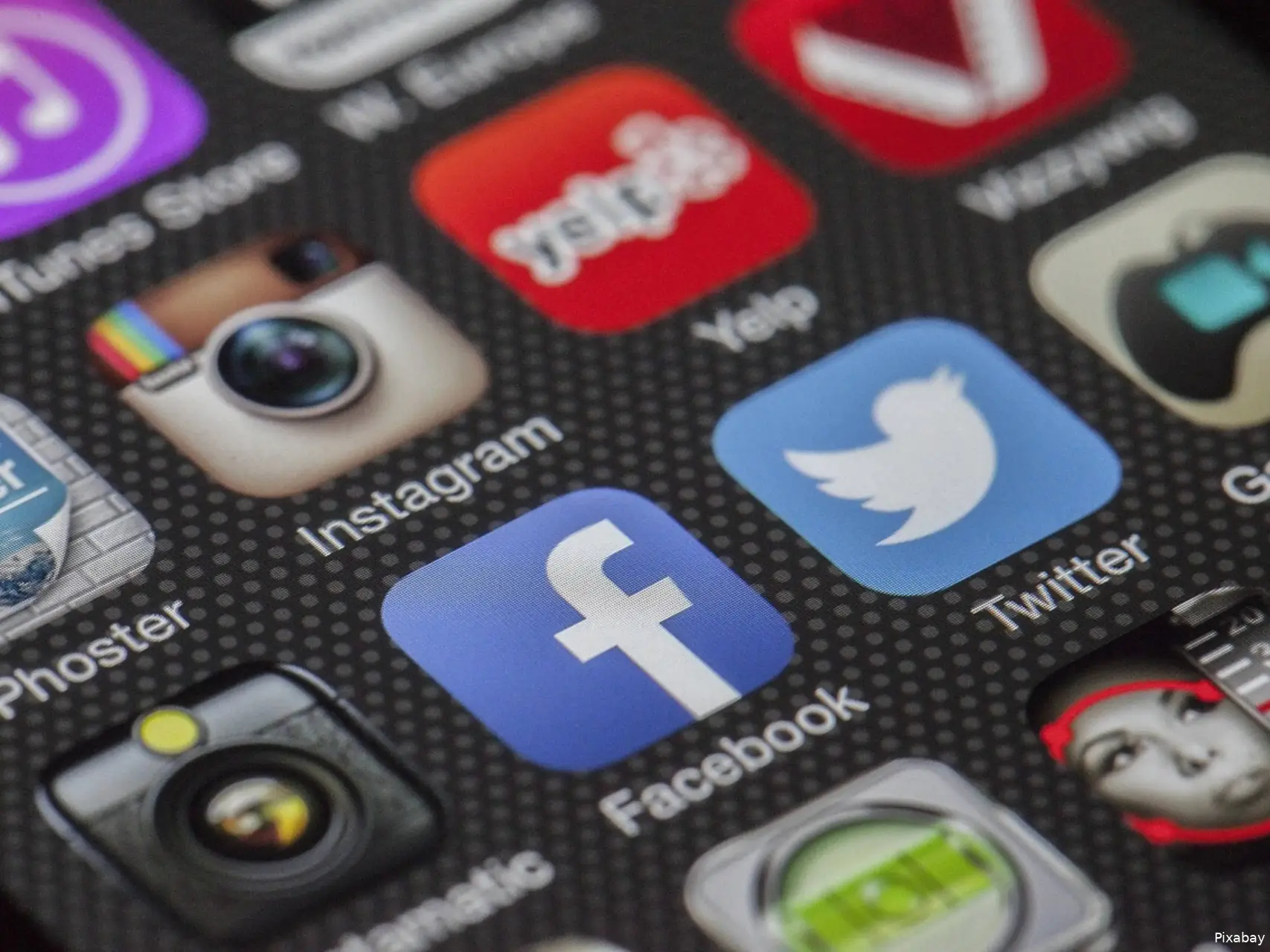 Facebook pixabay