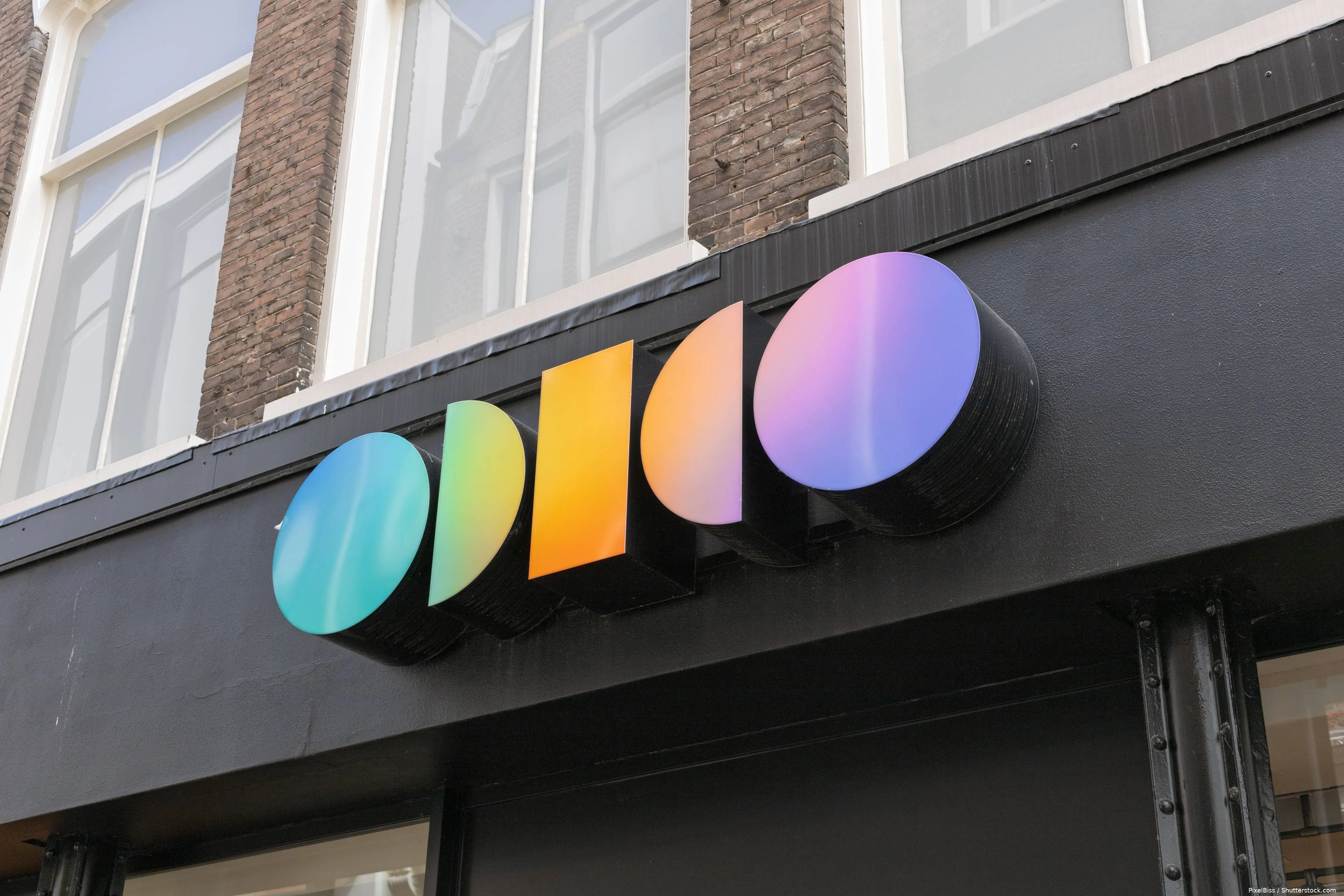 shutterstock_2639588283