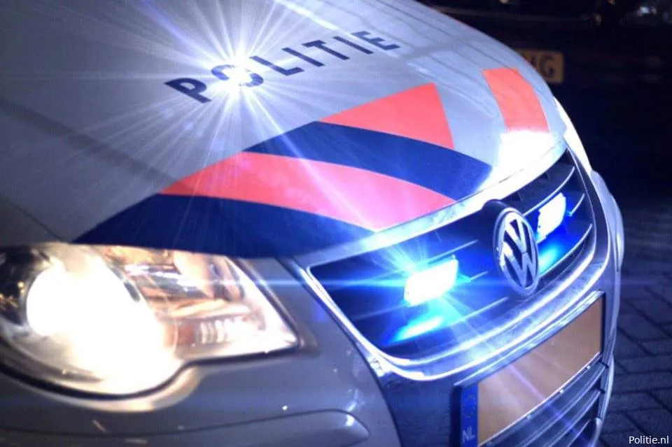 politieauto poliite zwolle