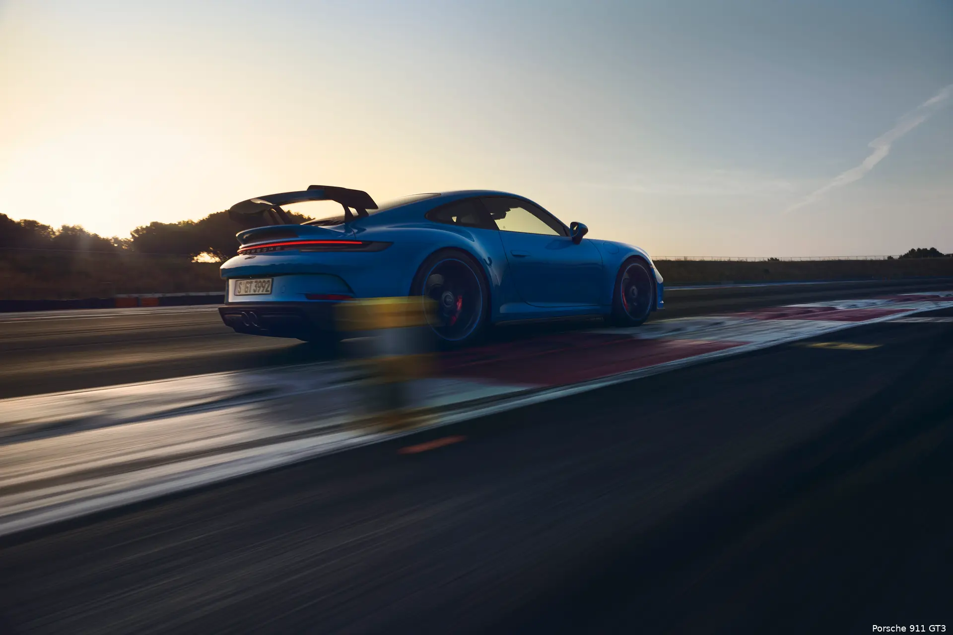 porsche 911 gt3 2021