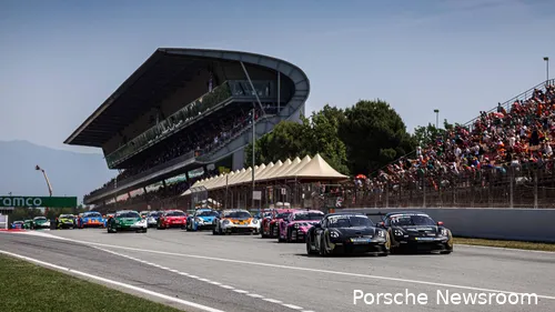 Schuring deed zijn best om de leiding te behouden, maar zakte terug in het veld.