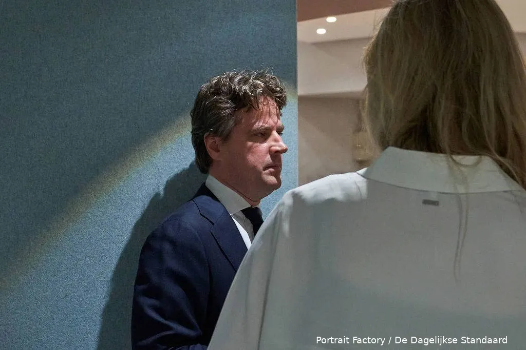 DDSTweedeKamer27aug_DH_97271