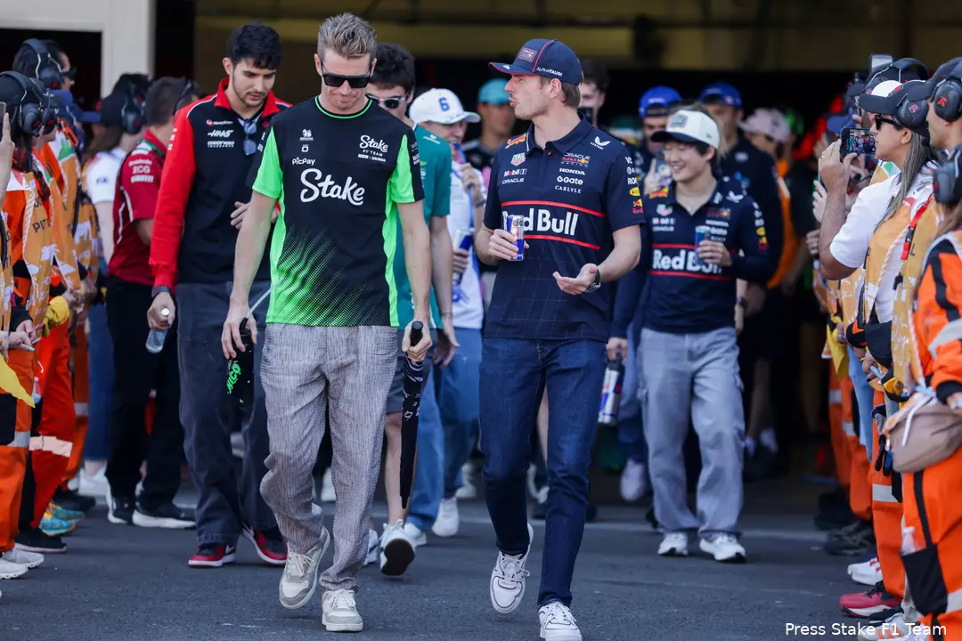 max-verstappen-red-bull-racing-nico-hülkenberg-sauber-mexico-zondag-2025
