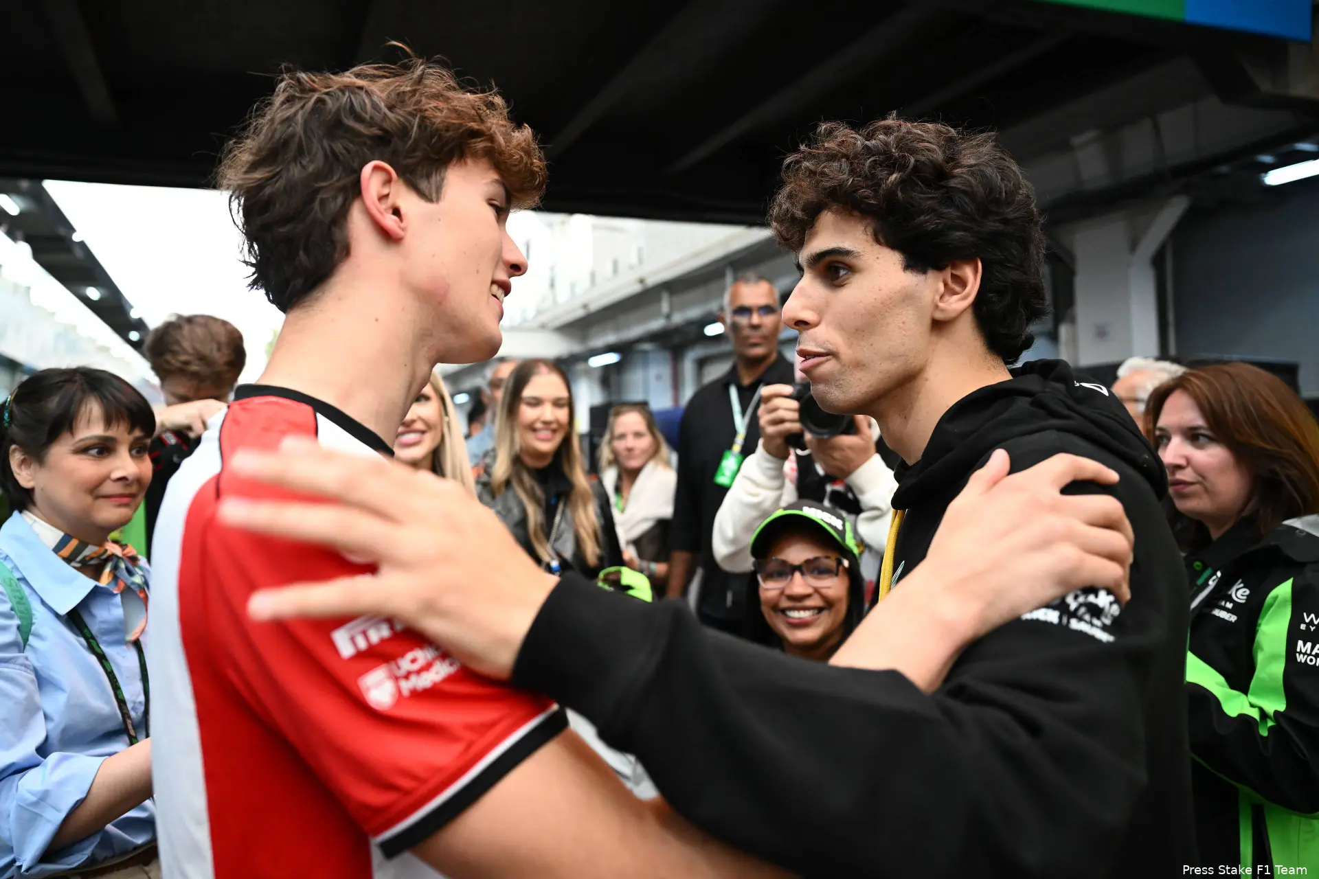 oliver-bearman-haas-nico-hülkenberg-sauber-sao-paolo-brazilie-zondag-2025