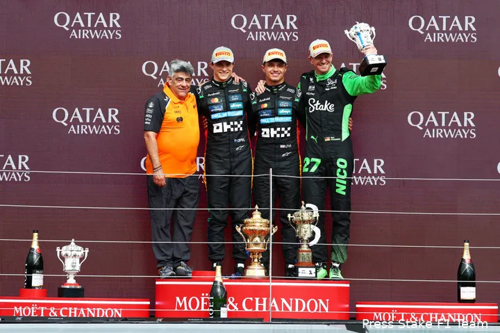 nico hulkenberg stake sauber mclaren oscar piastri lando norris gp groot brittannie 2025 podium