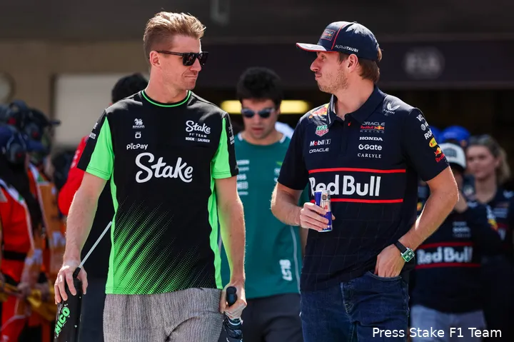max-verstappen-red-bull-racing-nico-hülkenberg-sauber-mexico-zondag-2025
