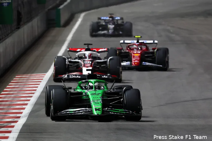 lewis-hamilton-ferrari-esteban-ocon-haas-nico-hülkenberg-sauber-las-vegas-zondag-2025