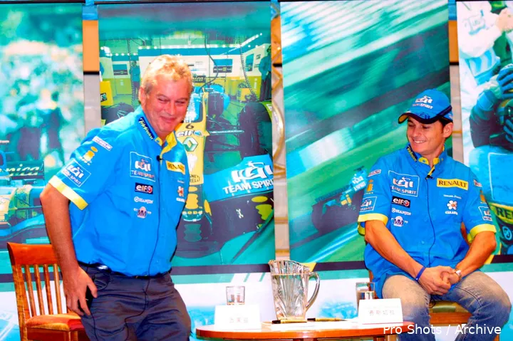 pat-symonds-giancarlo-fisichella-renault-2005