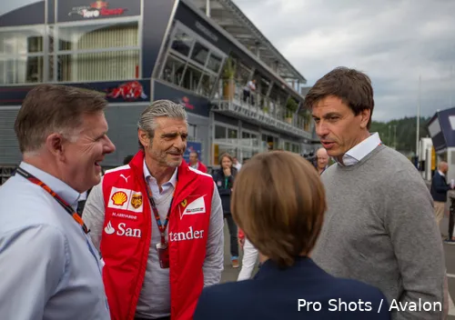 maurizio-arrivabene-ferrari-toto-wolff