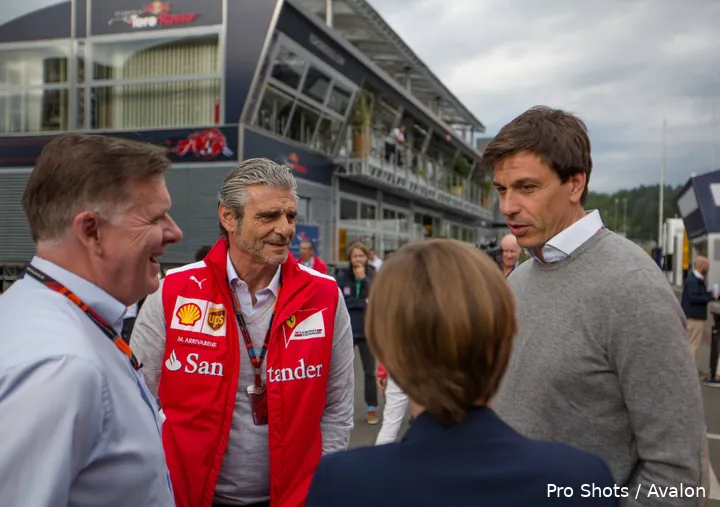maurizio-arrivabene-ferrari-toto-wolff