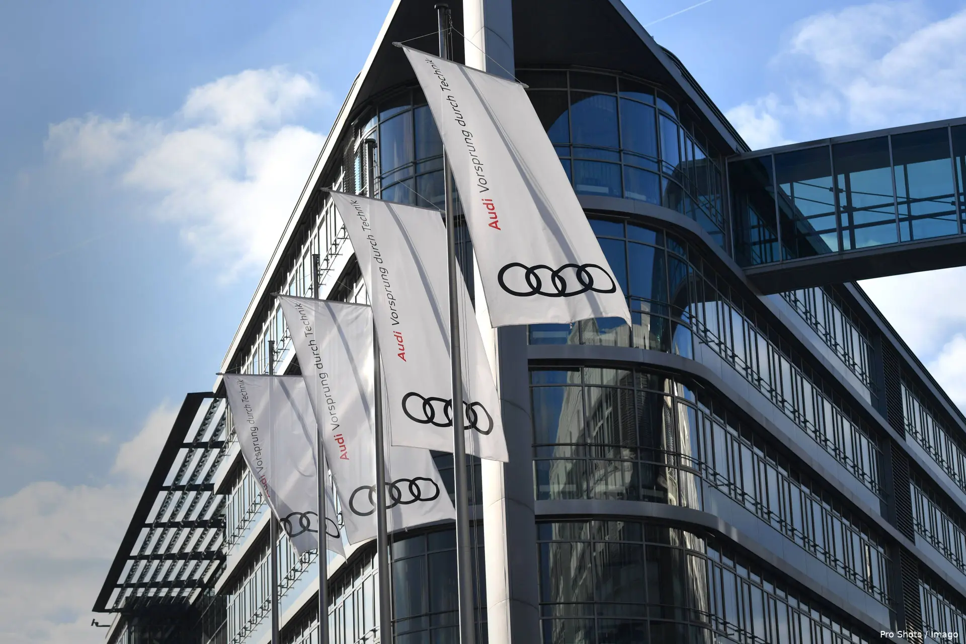 audi hoofdkantoor logo
