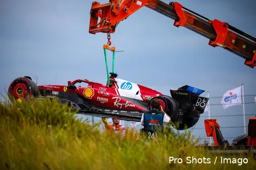 ferrari-charles-leclerc-crash-nederland-zandvoort-1