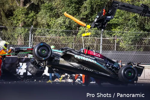 Mercedes begon het weekend met flinke schade. (Foto:&nbsp;Pro Shots / Panoramic)
