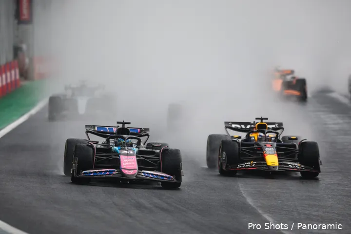 brazilie sao paulo start esteban ocon max verstappen 1