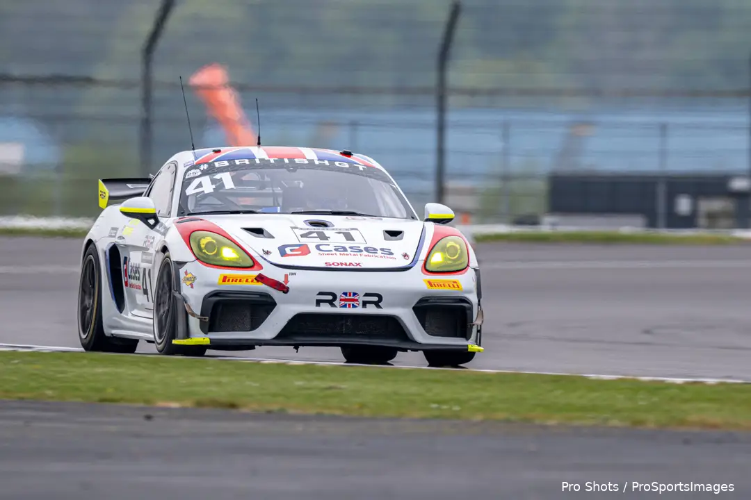 Porsche Cayman 718 GT4 CS