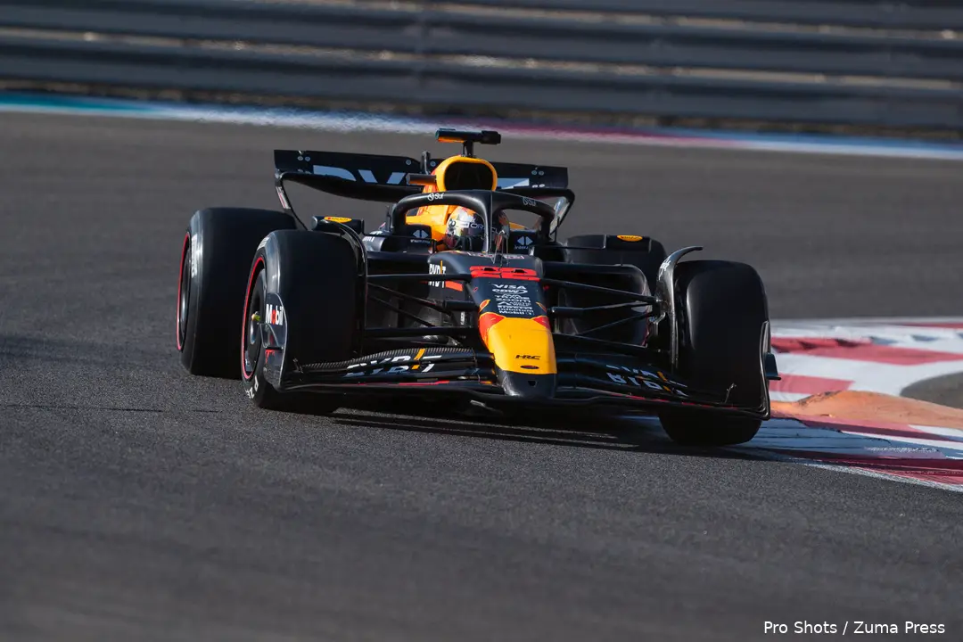 yuki tsunoda rb20 red bull racing abu dhabi 2024 1