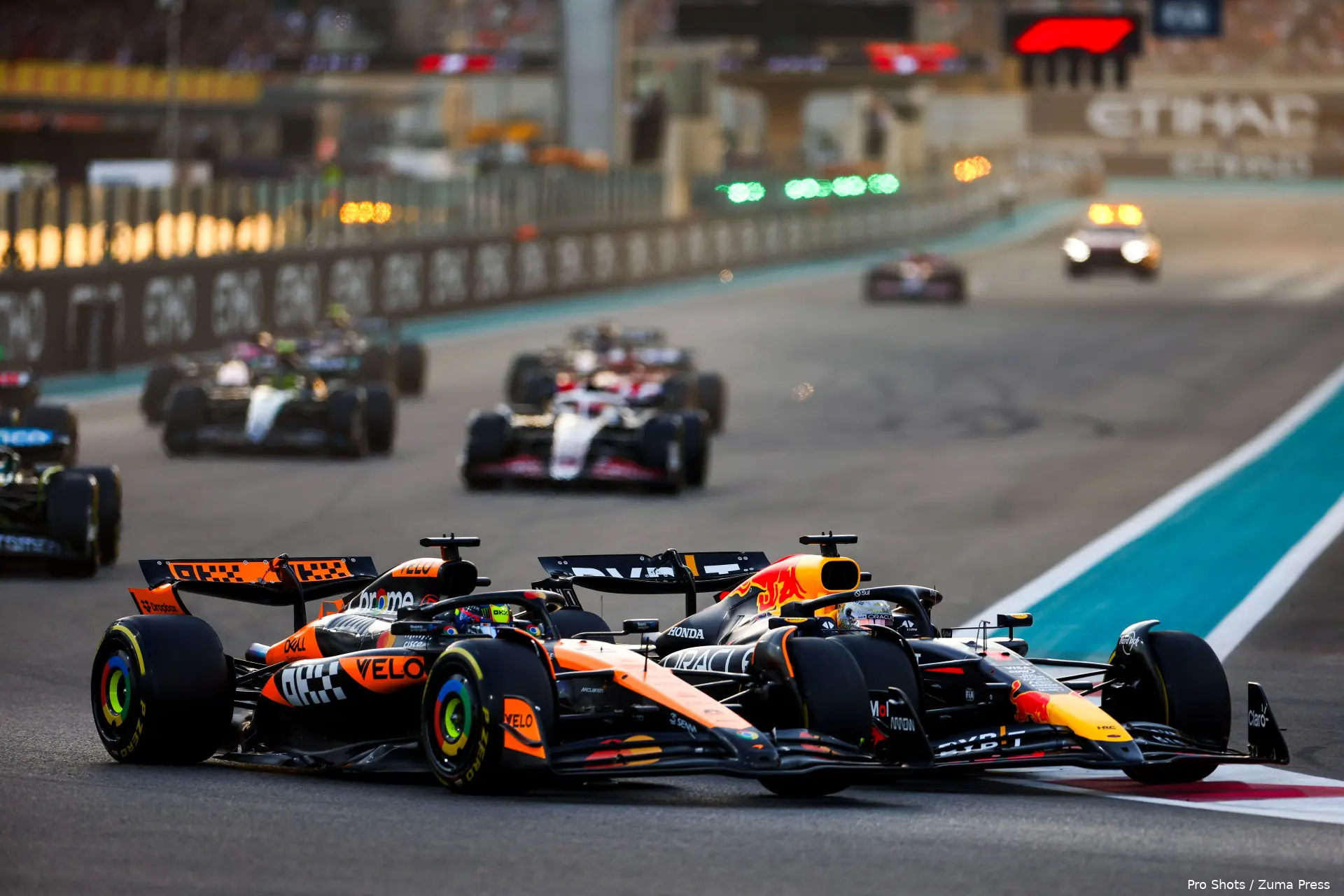 max verstappen oscar piastri start crash spin abu dhabi 13
