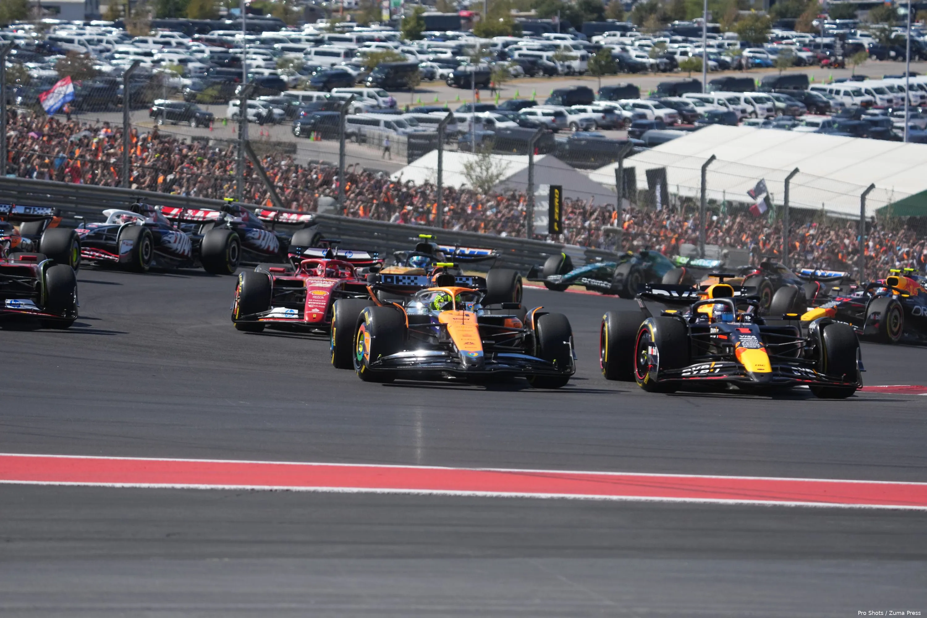 lando norris max verstappen duel start vs usa cota 2024 1