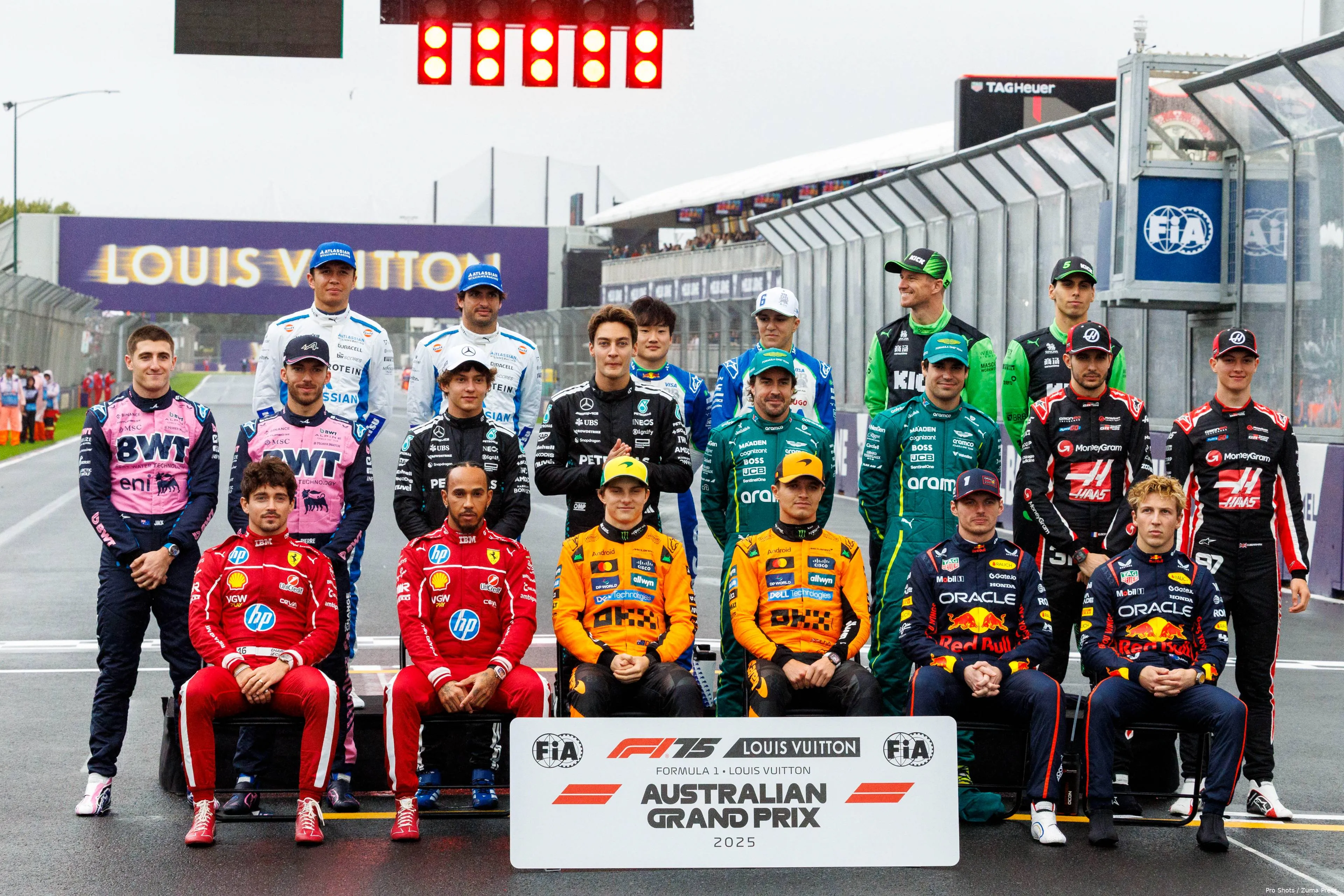 klas 2025 coureurs foto max verstappen lewis hamilton liam lawson charles leclerc lando norris oscar piastri andrea kimi antonelli george russell fernando alonso lance stroll alex albon pierre gasly gabriel bortoleto 2025 6