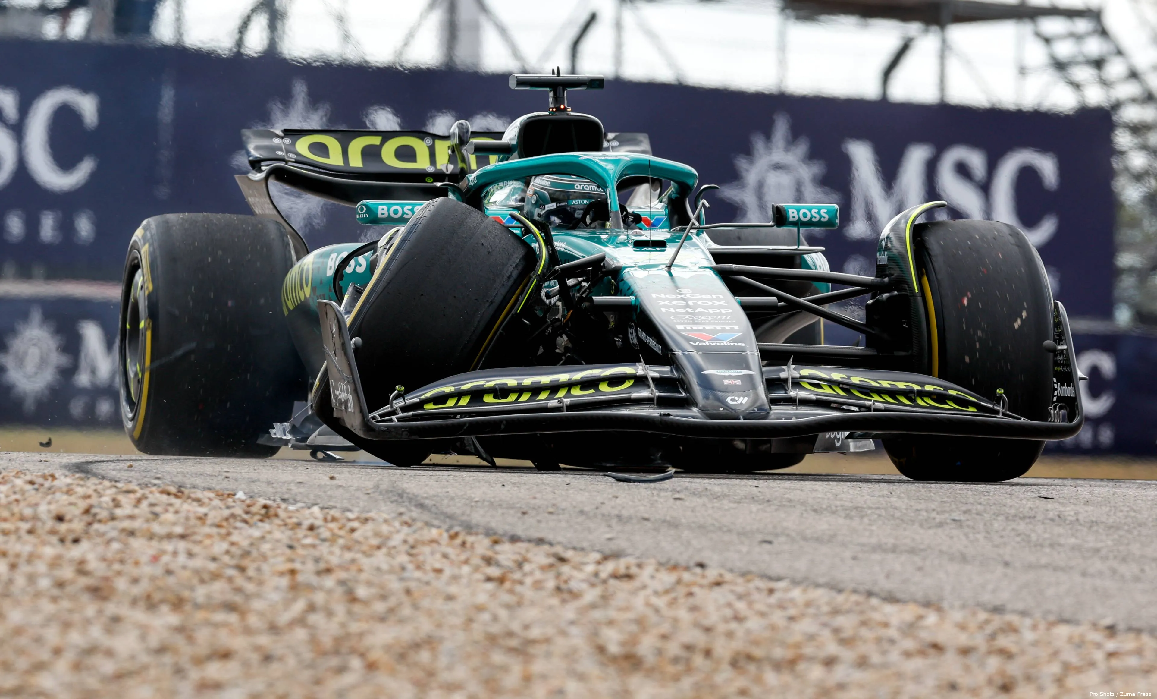 crash-lance-stroll-esteban-ocon-cota-2025-aston-martin-1