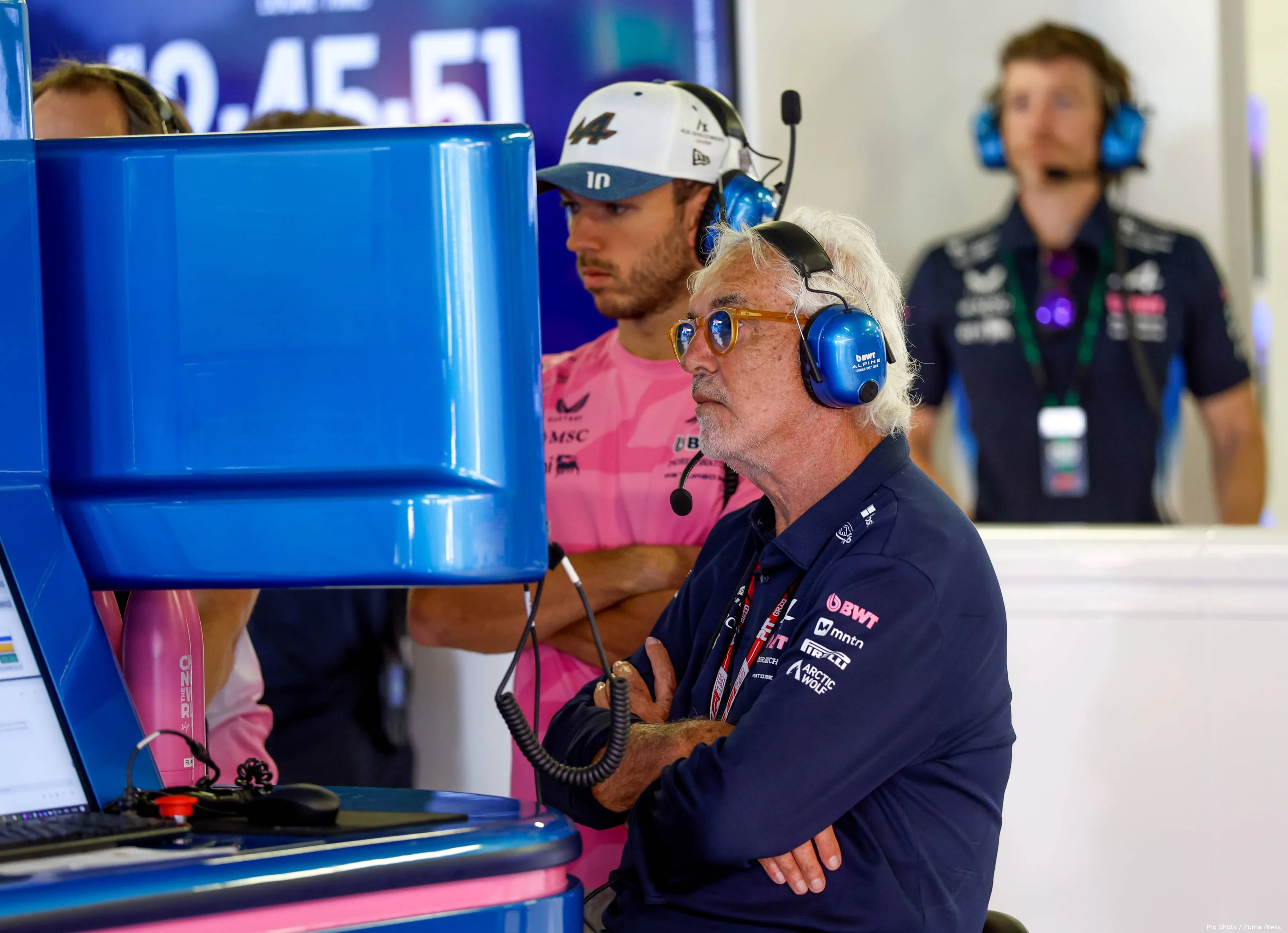 pierre-gasly-flavio-briatore-alpine-2025