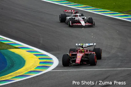 lewis-hamilton-ferrari-crash-brazilië-sao-paulo-2025