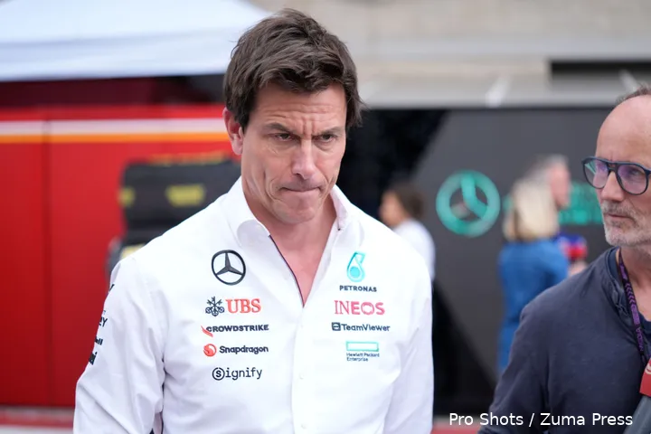 toto wolff 1223eq24