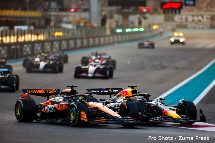 max verstappen oscar piastri start crash spin abu dhabi 13